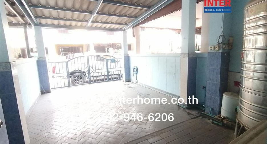 For sale 2 bedrooms townhouse in Min Buri, Bangkok
