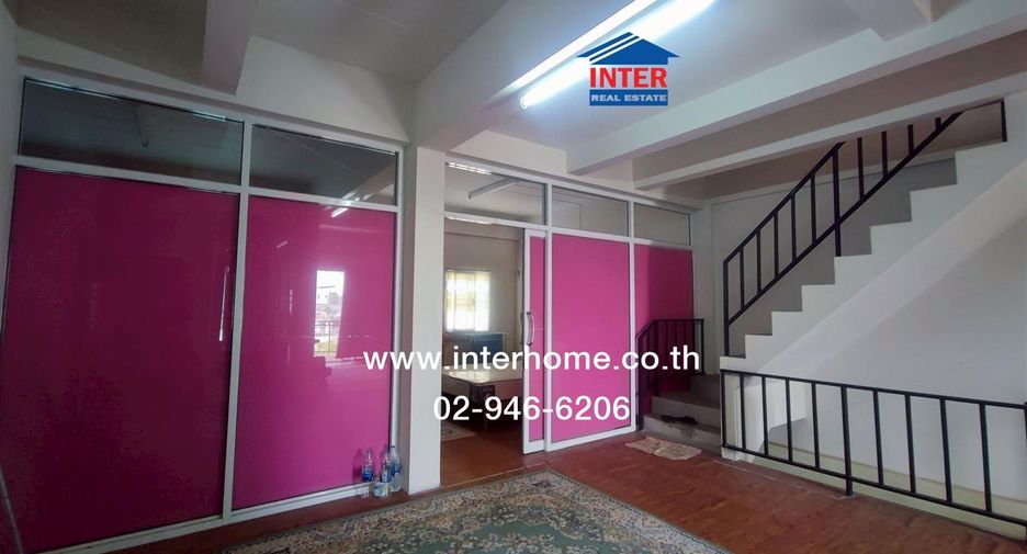 Local comercial en venta de 2 habitaciones en Bang Kruai, Nonthaburi