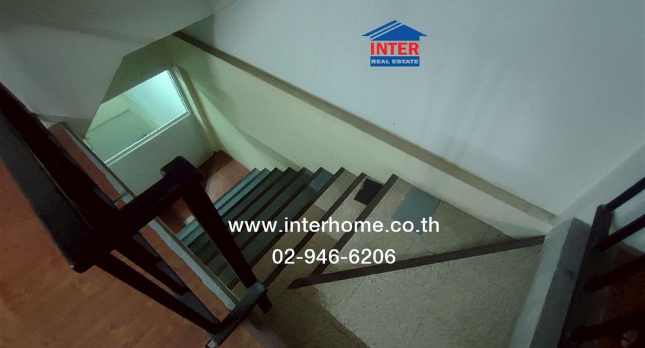 Local comercial en venta de 2 habitaciones en Bang Kruai, Nonthaburi