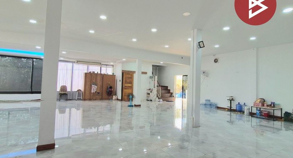 Haus zum Kauf mit 1 Zimmer in Pak Tho, Ratchaburi