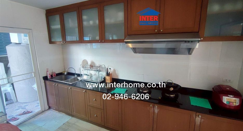 À vendre 4 chambres maison à Pak Kret, Nonthaburi