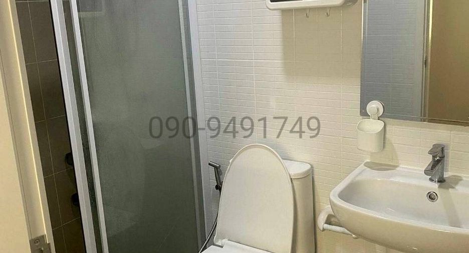 For rent 3 bedrooms townhouse in Khan Na Yao, Bangkok