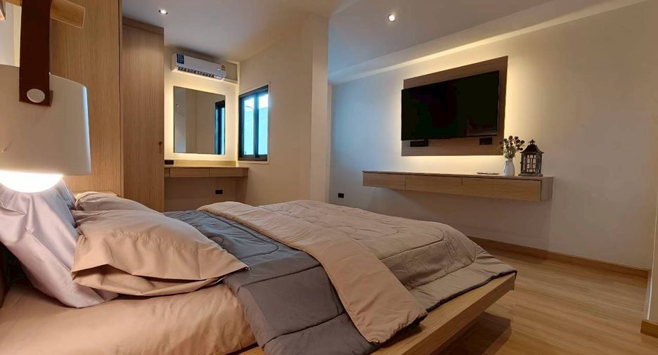 For sale 1 bed villa in Mueang Phuket, Phuket