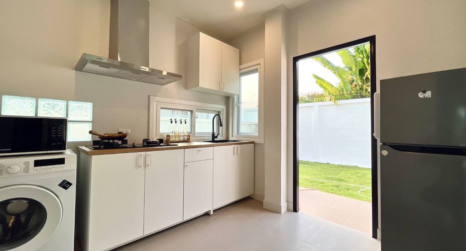 For rent 3 bedrooms house in Mueang Phuket, Phuket