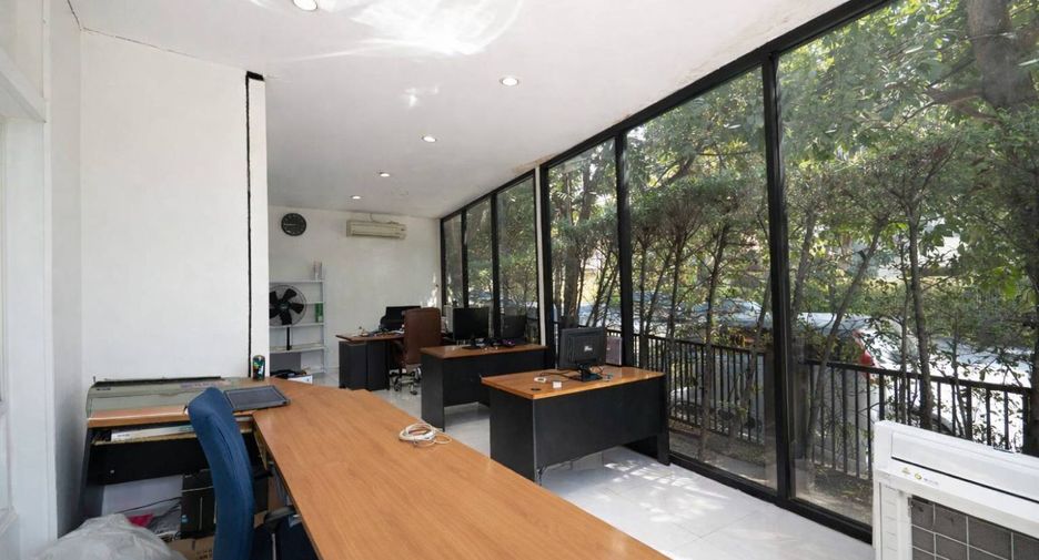 For sale 3 bedrooms house in Sai Mai, Bangkok