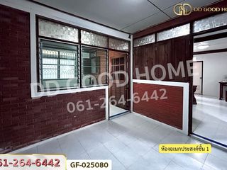 For sale 3 bedrooms house in Bangkok Noi, Bangkok