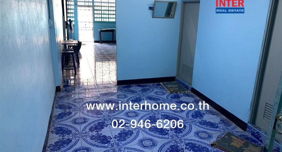 For sale 7 bedrooms retail Space in Prawet, Bangkok