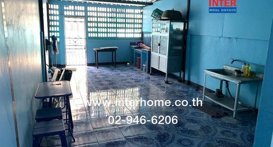 For sale 7 bedrooms retail Space in Prawet, Bangkok
