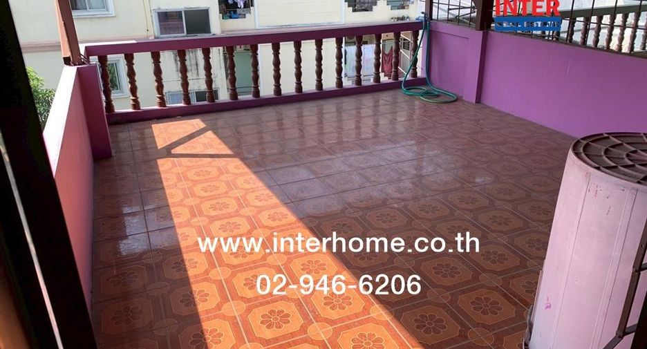 For sale 7 bedrooms retail Space in Prawet, Bangkok