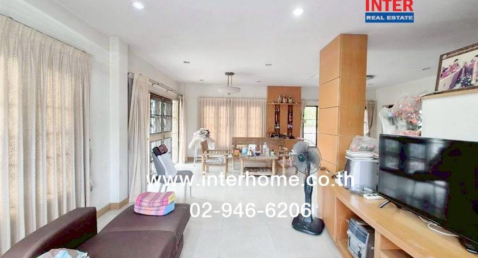 Haus zum Kauf mit 4 Zimmer in Pak Kret, Nonthaburi