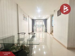 Продажа 3 спальни таунхаус в Si Racha, Чонбури