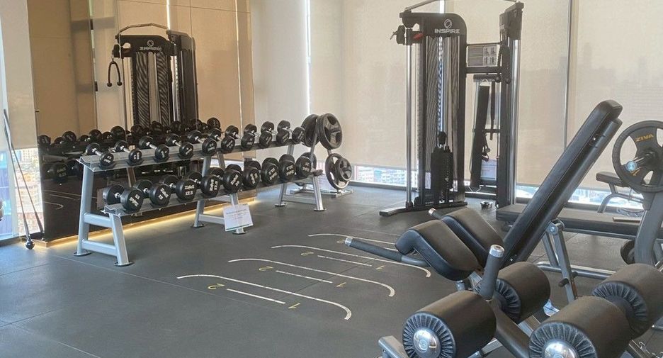 For sale 1 bed condo in Huai Khwang, Bangkok
