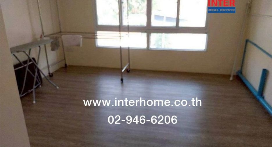 For sale 2 bedrooms retail Space in Khlong Sam Wa, Bangkok