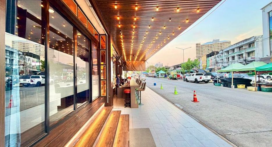 For sale retail Space in Si Racha, Chonburi