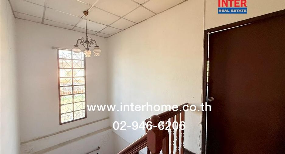 Casa en venta de 6 habitaciones en Mueang Nonthaburi, Nonthaburi