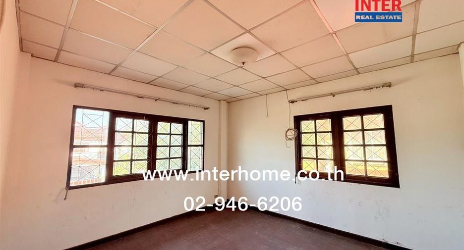 Casa en venta de 6 habitaciones en Mueang Nonthaburi, Nonthaburi