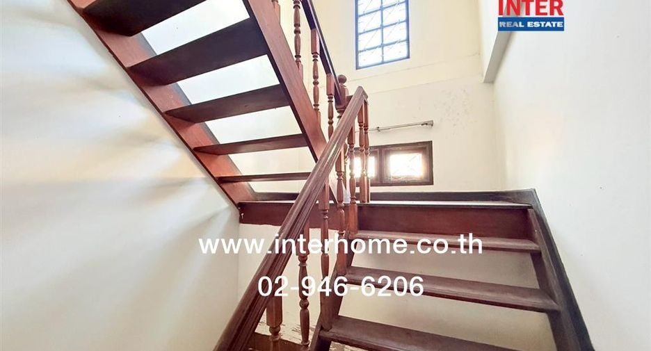 Casa en venta de 6 habitaciones en Mueang Nonthaburi, Nonthaburi
