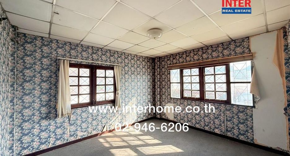 Casa en venta de 6 habitaciones en Mueang Nonthaburi, Nonthaburi