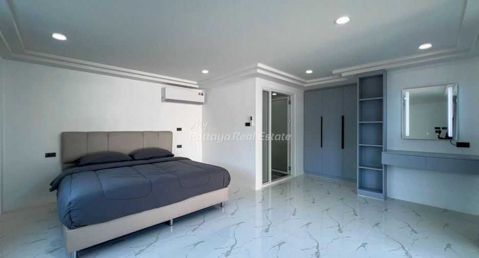 For sale 3 bedrooms villa in Bang Lamung, Chonburi
