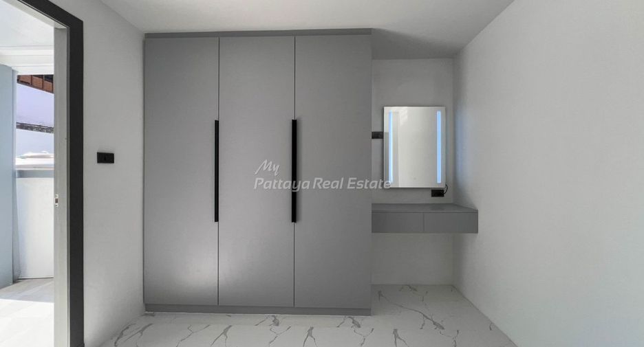 For sale 3 bedrooms villa in Bang Lamung, Chonburi