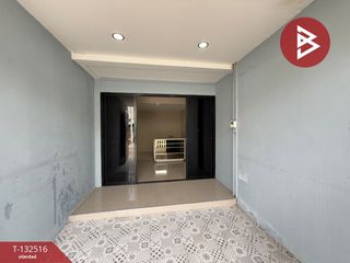 For sale 3 bedrooms townhouse in Mueang Nakhon Pathom, Nakhon Pathom