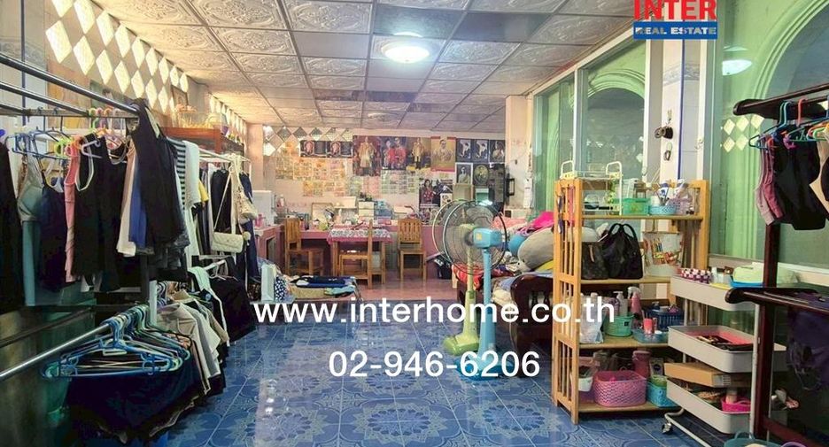 出售 4 卧室 联排别墅 在 Bang Bua Thong, Nonthaburi