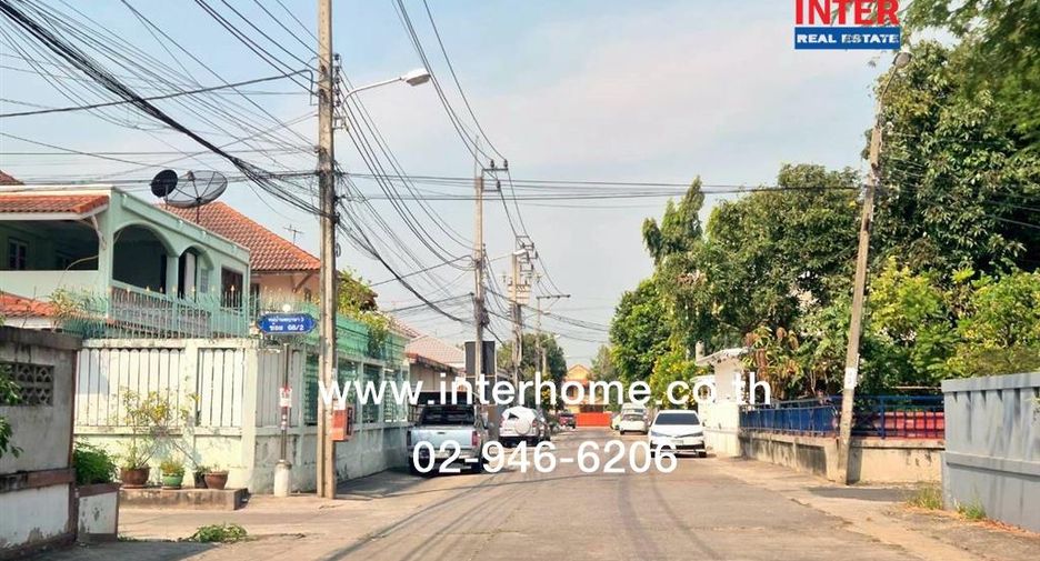 出售 4 卧室 联排别墅 在 Bang Bua Thong, Nonthaburi