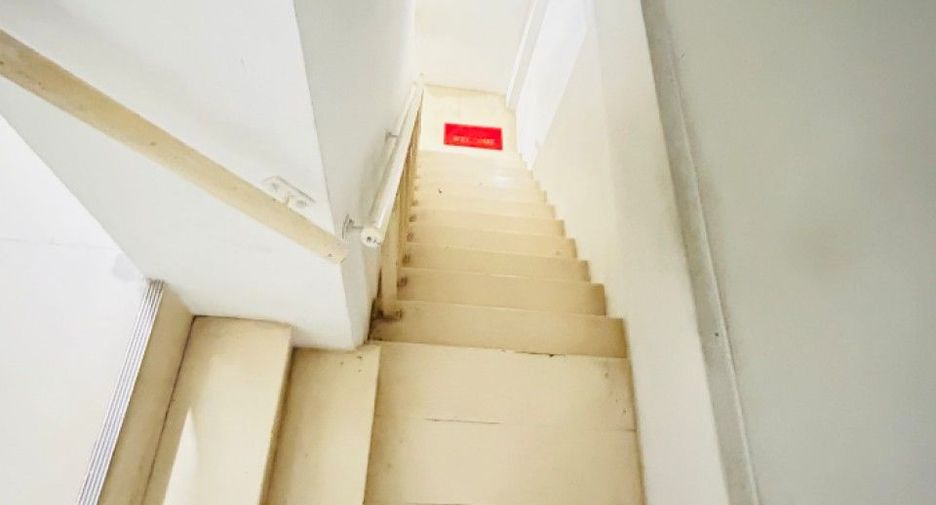 For sale 3 bedrooms townhouse in Phra Samut Chedi, Samut Prakan
