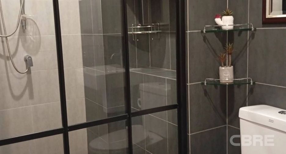 For rent 2 bedrooms condo in Bang Kapi, Bangkok