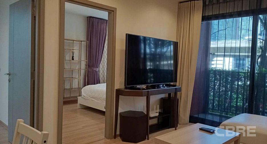 For rent 2 bedrooms condo in Bang Kapi, Bangkok