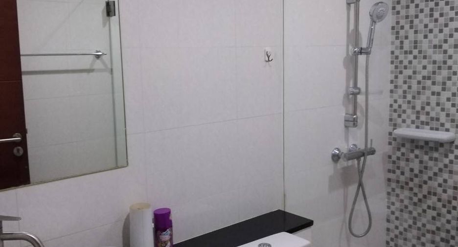 ขาย 2 ห้องนอน คอนโด ใน วัฒนา, กรุงเทพฯ