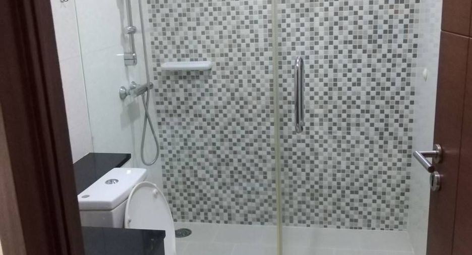 ขาย 2 ห้องนอน คอนโด ใน วัฒนา, กรุงเทพฯ