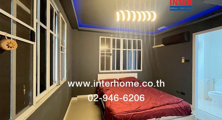Reihenhaus zum Kauf mit 3 Zimmer in Bueng Kum, Bangkok