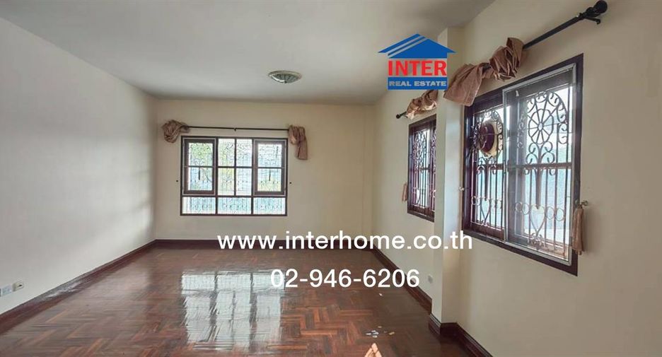 Casa en venta de 3 habitaciones en Mueang Pathum Thani, Pathum Thani