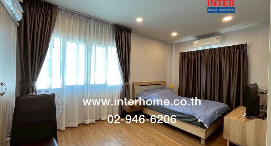 Haus zum Kauf mit 4 Zimmer in Nong Khaem, Bangkok