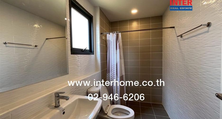 Haus zum Kauf mit 4 Zimmer in Nong Khaem, Bangkok