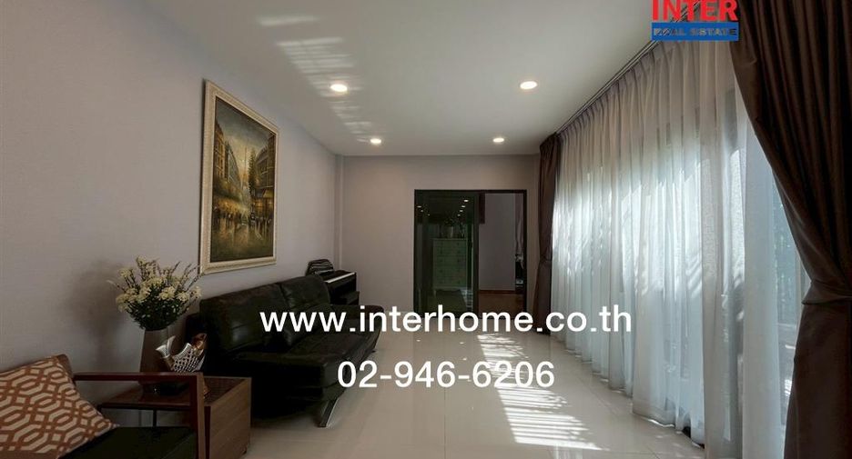 Haus zum Kauf mit 4 Zimmer in Nong Khaem, Bangkok
