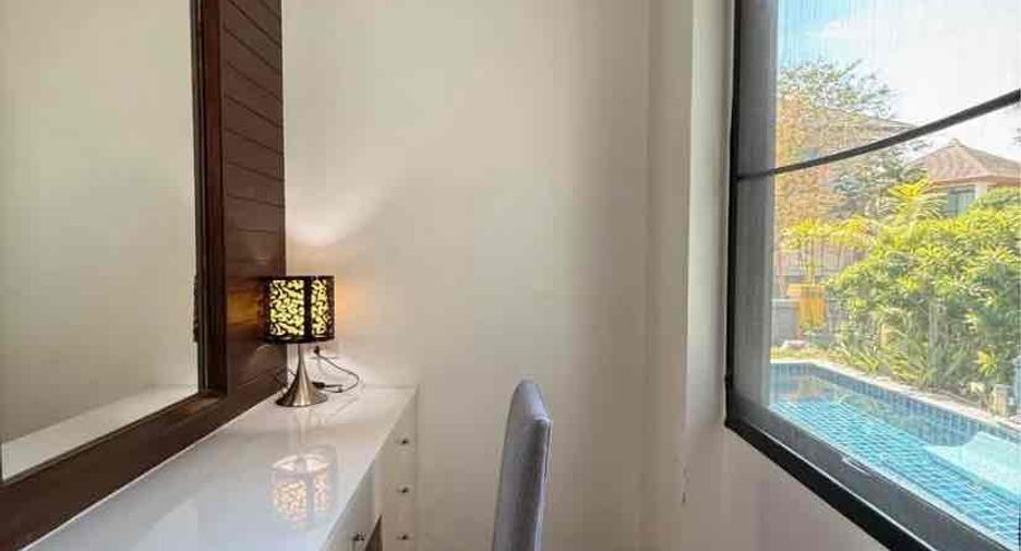 For rent 3 bedrooms villa in Bang Lamung, Chonburi