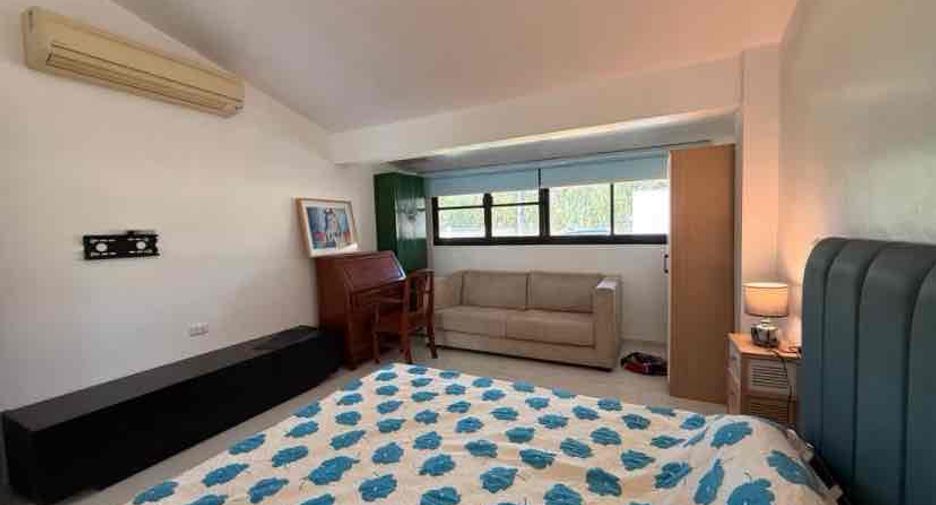 For rent 3 bedrooms villa in Bang Lamung, Chonburi