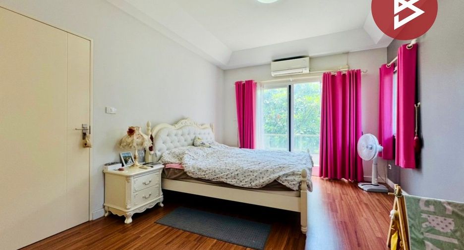 Casa en venta de 3 habitaciones en Bang Sao Thong, Samut Prakan