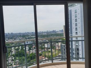 Condo en venta de 2 habitaciones en Mueang Nonthaburi, Nonthaburi