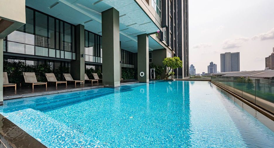For sale 1 bed condo in Khlong San, Bangkok