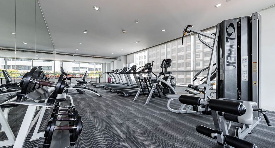 For sale 1 bed condo in Khlong San, Bangkok