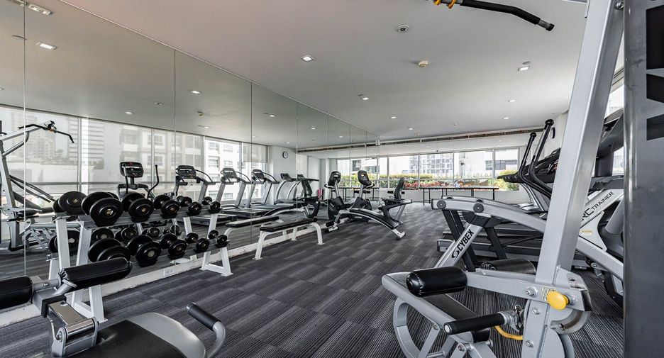 For sale 1 bed condo in Khlong San, Bangkok