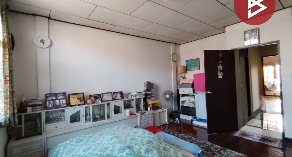 For sale 2 ベッドルーム townhouse in Saphan Sung, Bangkok