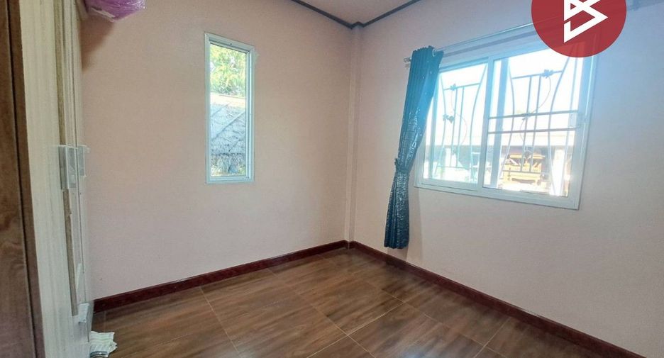 For sale 3 bedrooms house in Phayuha Khiri, Nakhon Sawan