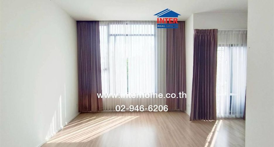 Reihenhaus zum Kauf mit 4 Zimmer in Bang Yai, Nonthaburi