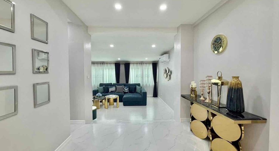 Villa zur Miete mit 4 Zimmer in Bang Lamung, Chonburi