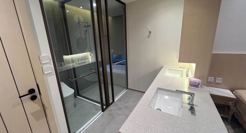 For rent 2 bedrooms condo in Bang Lamung, Chonburi