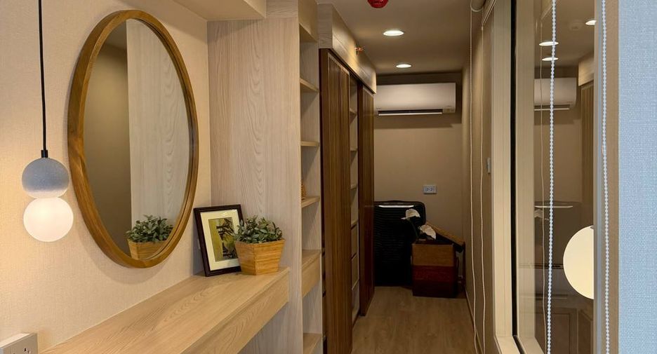 For rent 1 bed condo in Bang Rak, Bangkok